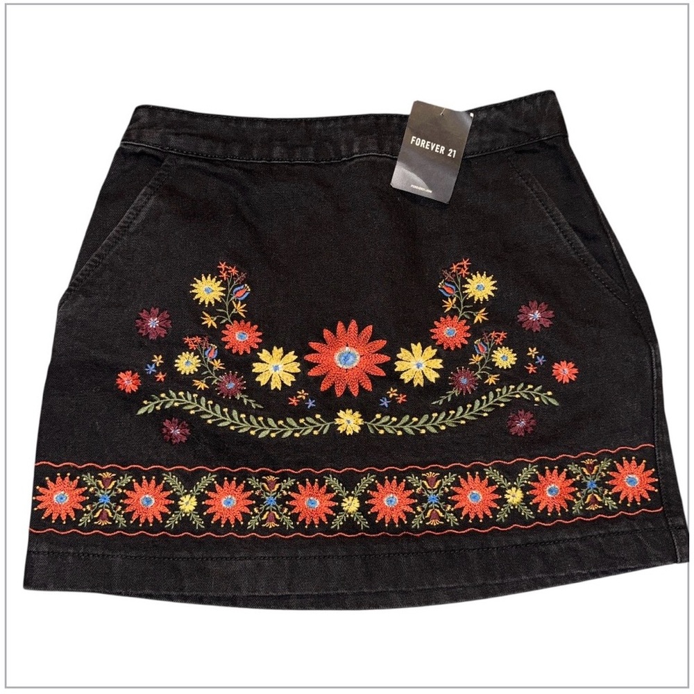 Forever 21 Black Skirt with Colorful Floral Design - Picture 2 of 6